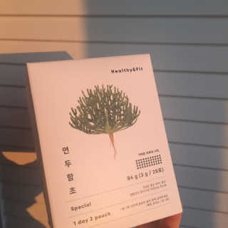 헬씨앤핏 디톡스와 변비에 탁월한 연두함초. 천연변비약으로 유명 — 3점을 준 리뷰어가 2020년 1월 올린 사용 사진