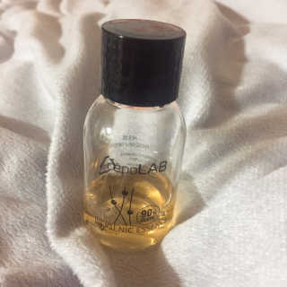 세포랩 바이오제닉 에센스 30ml 특별팩 — 5점을 준 리뷰어가 2018년 5월 올린 사용 사진