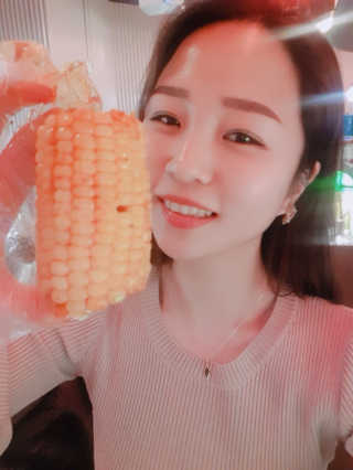 뉴욕아파트먼트 합정점 [뉴욕아파트먼트 오리지날그릴] 4만원 이용권 — 5점을 준 리뷰어가 2020년 2월 올린 사용 사진
