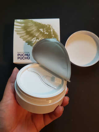 푸츄푸츄 Real repair skin cell premium patch — 4.83점을 준 리뷰어가 2018년 10월 올린 사용 사진