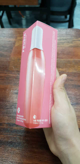 [후르디아] 주름 개선 기능성-석류 크림 미스트 — 3점을 준 리뷰어가 2020년 1월 올린 사용 사진