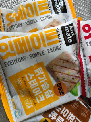 개근질마트 잇메이트 닭가슴살 스테이크 혼합 1kg — 5점을 준 리뷰어가 2019년 10월 올린 사용 사진