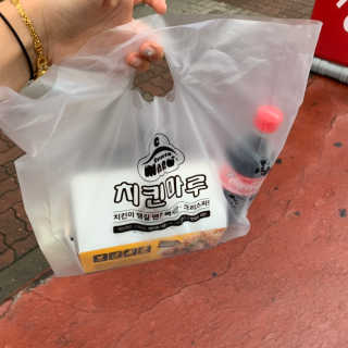 [치킨마루]-  빠사칸윙봉현미 + 콜라 500ml — 5점을 준 리뷰어가 2019년 7월 올린 사용 사진