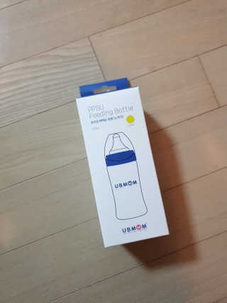 유비맘 PPSU 젖병 노꼭지_200ml_컬러 랜덤 발송 — 5점을 준 리뷰어가 2019년 12월 올린 사용 사진