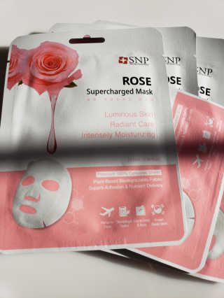 SNP Supercharged Mask_Rose Centifoli Flower — 5점을 준 리뷰어가 2019년 1월 올린 사용 사진