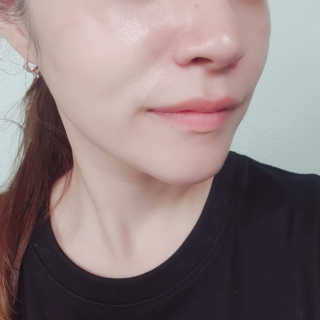 쏘내추럴 밀착 착붙 픽스쿠션 — 5점을 준 리뷰어가 2019년 8월 올린 사용 사진
