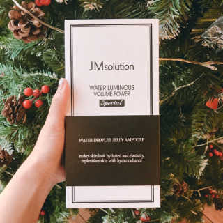 JM솔루션 물광 볼륨 파워 스페셜 — 4.5점을 준 리뷰어가 2018년 12월 올린 사용 사진