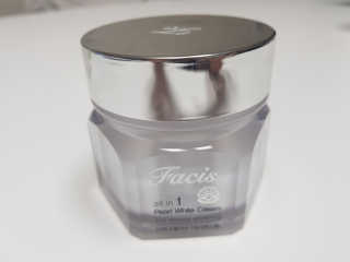 파시스 올인원 진주 화이트닝 크림 100ml — 4점을 준 리뷰어가 2019년 4월 올린 사용 사진