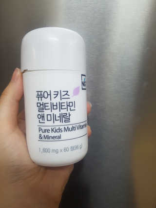 네츄럴굿띵스 퓨어 키즈 멀티비타민 앤 미네랄 30일분 — 3.83점을 준 리뷰어가 2018년 12월 올린 사용 사진