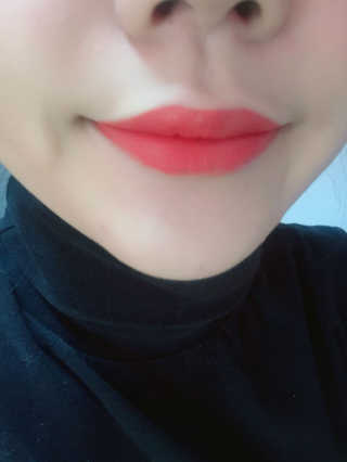 셀레뷰 슈퍼 글램 립 오일 — 4점을 준 리뷰어가 2017년 12월 올린 사용 사진