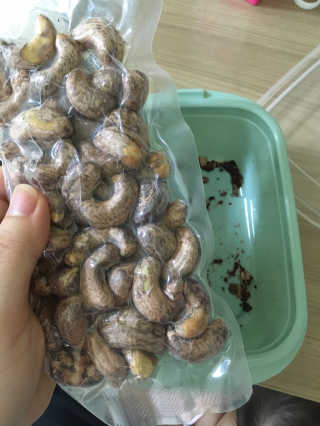 드림캐슈넛 50g X 6개 — 5점을 준 리뷰어가 2018년 10월 올린 사용 사진