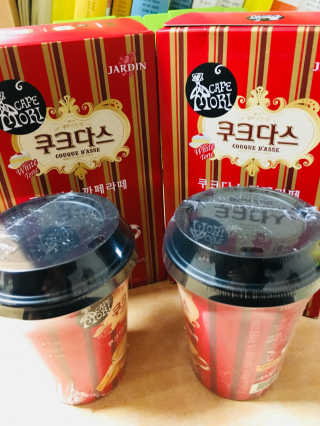 (주)쟈뎅 쟈뎅 까페모리 쿠크다스 까페라떼 — 4.67점을 준 리뷰어가 2017년 11월 올린 사용 사진