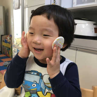 아토팜 톡톡 페이셜 선팩트 SPF43 PA+++ — 3.5점을 준 리뷰어가 2018년 3월 올린 사용 사진