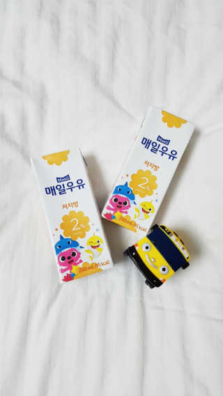 매일우유 멸균 매일우유 저지방 2프로 멸균 핑크퐁 에디션 6입 — 5점을 준 리뷰어가 2017년 12월 올린 사용 사진
