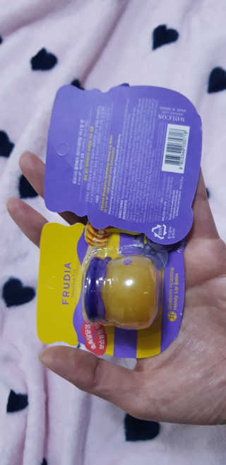 [후르디아] 블루베리 과즙 듬뿍 꿀과즙립밤 3개 세트 — 5점을 준 리뷰어가 2019년 11월 올린 사용 사진