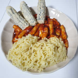 화곡미담 옛날 떡볶이 — 3점을 준 리뷰어가 2020년 2월 올린 사용 사진