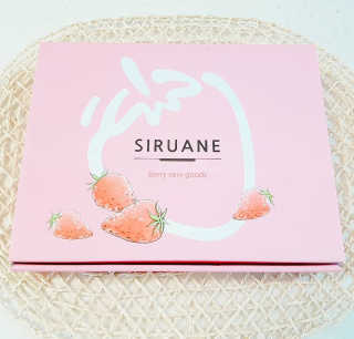 시루아네 소보로 딸기크림떡 — 4.67점을 준 리뷰어가 2018년 4월 올린 사용 사진