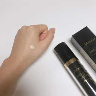JM솔루션 물광 커버 파운데이션 럭셔리 — 4점을 준 리뷰어가 2018년 12월 올린 사용 사진