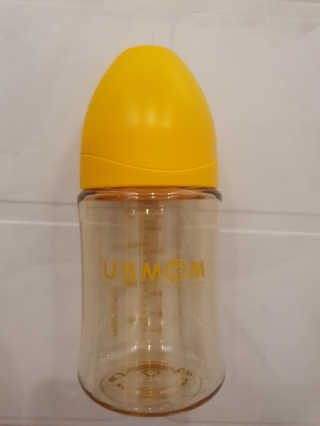 유비맘 PPSU 젖병 노꼭지_200ml_컬러 랜덤 발송 — 5점을 준 리뷰어가 2020년 3월 올린 사용 사진
