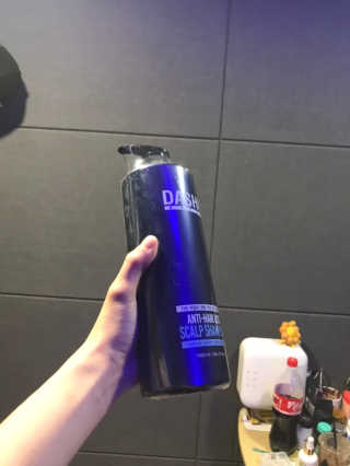 다슈코리아 다슈 데일리 단백질 한방 두피 골드 샴푸 1000ml — 4.5점을 준 리뷰어가 2019년 12월 올린 사용 사진