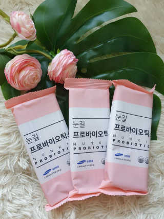 눈길 프로바이오틱스 눈길 콜라겐 프로바이오틱스 — 5점을 준 리뷰어가 2019년 11월 올린 사용 사진