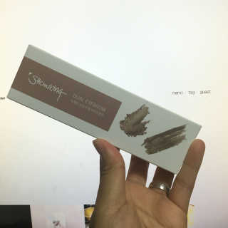 오제끄 쇼킹듀얼아이브로우 (간편하다! 하나로 해결! 멀티 올인원 아이키트!) — 5점을 준 리뷰어가 2016년 10월 올린 사용 사진