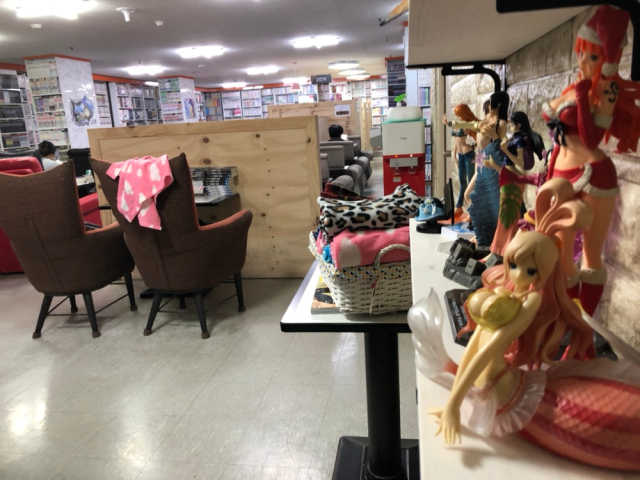 [공간 만화카페] 1인당 3시간 이용+음료 1잔, 2인Set 리뷰 사진