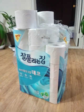 잘풀리는집 더 도톰한 3겹 데코 30롤 — 5점을 준 리뷰어가 2018년 5월 올린 사용 사진