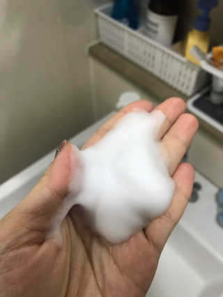 솔테라피 솔티 크리미 클렌징폼 300ml — 5점을 준 리뷰어가 2019년 4월 올린 사용 사진