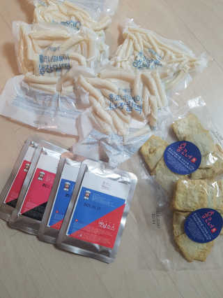 잠실맛집,홍코너떡볶이가우리집에[옛날맛,짜장맛옵션] — 5점을 준 리뷰어가 2019년 11월 올린 사용 사진