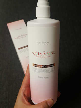 아쿠아큐링 아쿠아S링 퓨어리프레싱 헤어케어 500ml — 4.33점을 준 리뷰어가 2018년 8월 올린 사용 사진