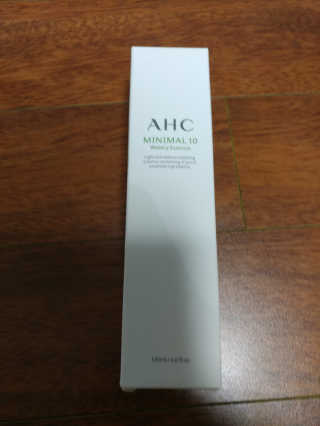 AHC 에이 에이치 씨 미니멀 10 워터리 에센스 — 4.33점을 준 리뷰어가 2018년 12월 올린 사용 사진