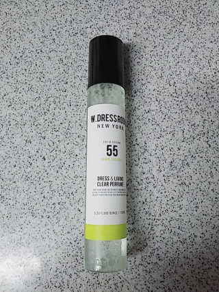 더블유드레스룸 드레스퍼퓸 150ml — 3.5점을 준 리뷰어가 2018년 11월 올린 사용 사진