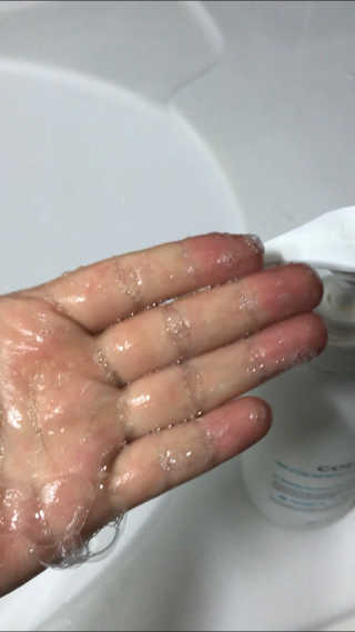 코에나샴푸 500ml — 3.5점을 준 리뷰어가 2019년 7월 올린 사용 사진