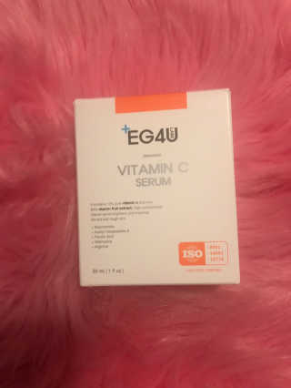 eg4u 이지포유 비타민 C 세럼 — 5점을 준 리뷰어가 2018년 8월 올린 사용 사진