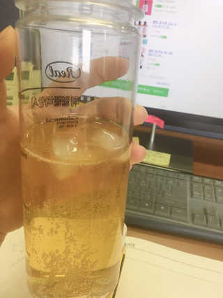 캡틴콤부차 캡틴 콤부차 라즈베리 2병 — 3.67점을 준 리뷰어가 2018년 6월 올린 사용 사진