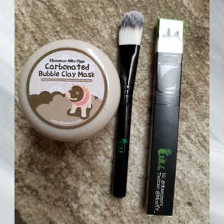 엘리자베카 Elizavecca Carbonate Bubble Pack — 5점을 준 리뷰어가 2018년 5월 올린 사용 사진