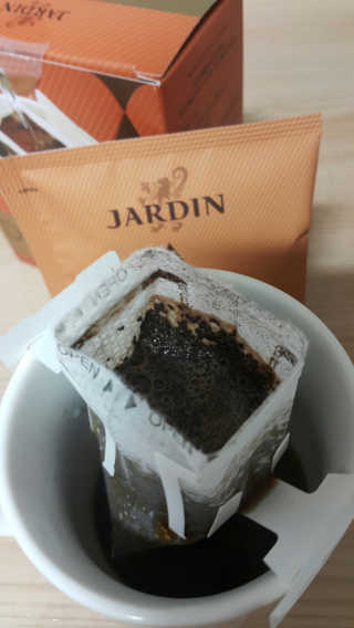 (주)쟈뎅 쟈뎅 핸드 드립커피 3종 — 5점을 준 리뷰어가 2018년 3월 올린 사용 사진