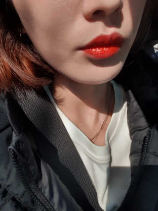 [블랙루즈] 에어 핏 벨벳틴트 시즌1 7종 중 택1+랜덤1 — 5점을 준 리뷰어가 2018년 11월 올린 사용 사진