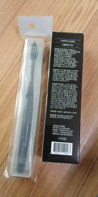 the naked object 디블랙팩치약 디블랙칫솔 세트 — 5점을 준 리뷰어가 2019년 1월 올린 사용 사진