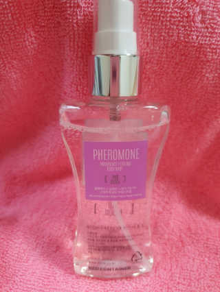 레드컨테이너 페로몬향 퍼퓸 바디미스트 80ml — 4점을 준 리뷰어가 2020년 3월 올린 사용 사진