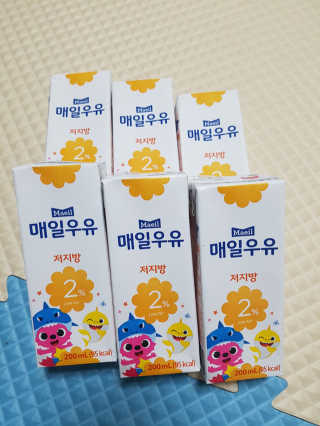 매일우유 멸균 매일우유 저지방 2프로 멸균 핑크퐁 에디션 6입 — 5점을 준 리뷰어가 2018년 1월 올린 사용 사진