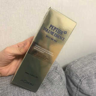 닥터펩티 제이앤코슈 펩타이드 볼륨 에센스 — 5점을 준 리뷰어가 2019년 4월 올린 사용 사진