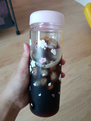 (주)쟈뎅 쟈뎅 시그니처 블랙, 헤이즐넛 230ml — 4.67점을 준 리뷰어가 2018년 6월 올린 사용 사진
