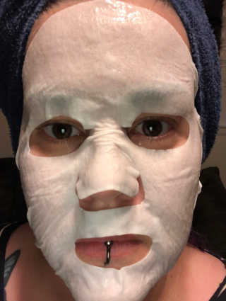 아이뽀 모든 피부 타입을위한 AIPPO Expert Hydrating Mask — 5점을 준 리뷰어가 2018년 2월 올린 사용 사진