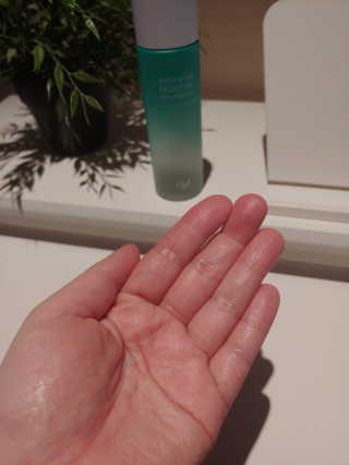 오지아이 워터 밤 모이스처 스킨 에센스 180ml — 2점을 준 리뷰어가 2020년 1월 올린 사용 사진
