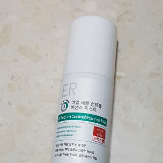 Dr.메디션 이알세붐컨트롤 에센스미스트 [피지조절] — 4점을 준 리뷰어가 2018년 8월 올린 사용 사진