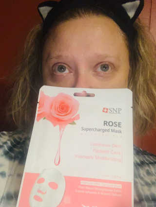 SNP Supercharged Mask_Rose Centifoli Flower — 4점을 준 리뷰어가 2019년 1월 올린 사용 사진