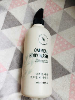 (주)에네스티 내추럴 촉촉  오트밀 바디워시 500ml — 5점을 준 리뷰어가 2019년 9월 올린 사용 사진