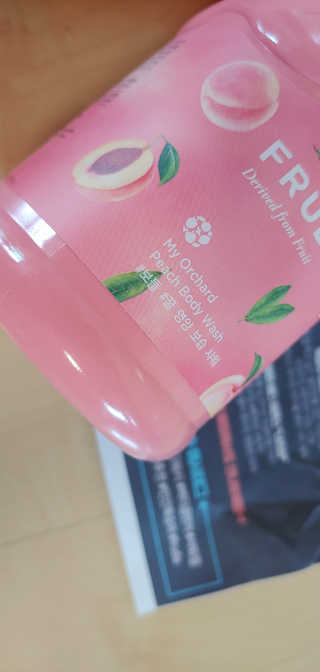 [후르디아] 복숭아 바디워시+바디에센스 세트 — 5점을 준 리뷰어가 2019년 8월 올린 사용 사진